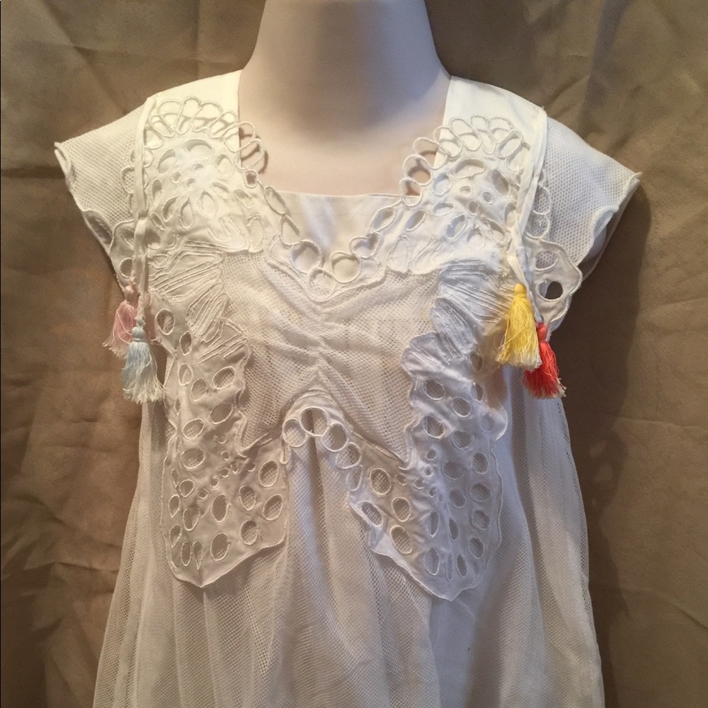 Chloe lace top girl’s. NWOT - Picture 2 of 7